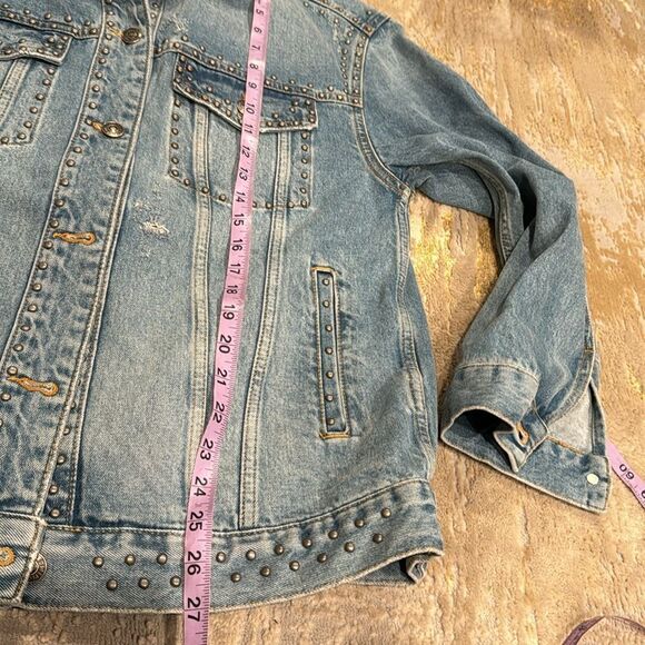 Free People Studded Denim Trucker Jacket Oversized Light Blue size S EUC - Picture 6 of 9